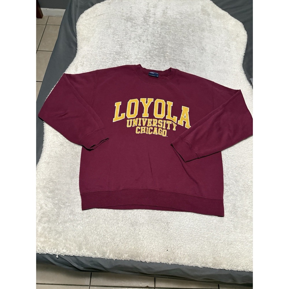 Loyola University Chicago Sweatshirt Mens Medium Red Pullover Crewneck MV Sport